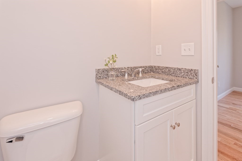 38 Tabor Road Uxbridge, MA 01569 - Photo 13 of 40 Gallery Image 13