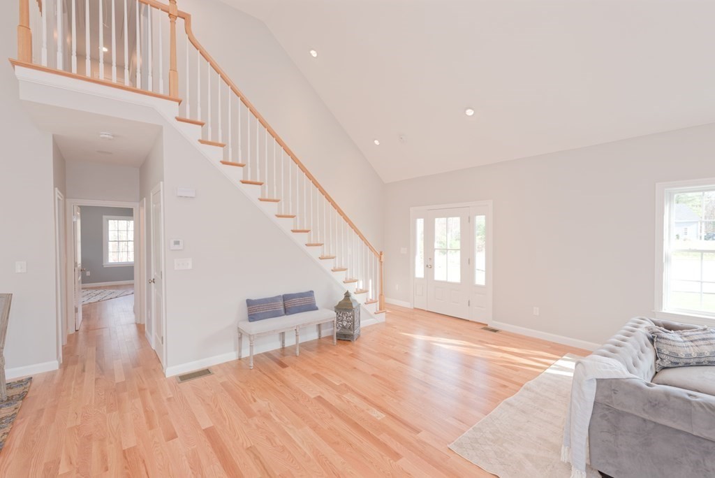 38 Tabor Road Uxbridge, MA 01569 - Photo 2 of 40 Gallery Image 2
