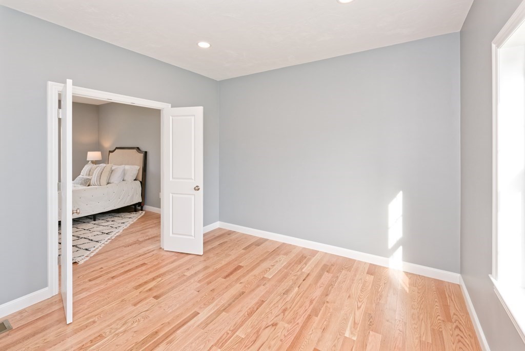 38 Tabor Road Uxbridge, MA 01569 - Photo 21 of 40 Gallery Image 21