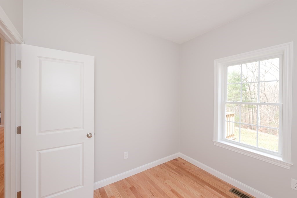 38 Tabor Road Uxbridge, MA 01569 - Photo 25 of 40 Gallery Image 25