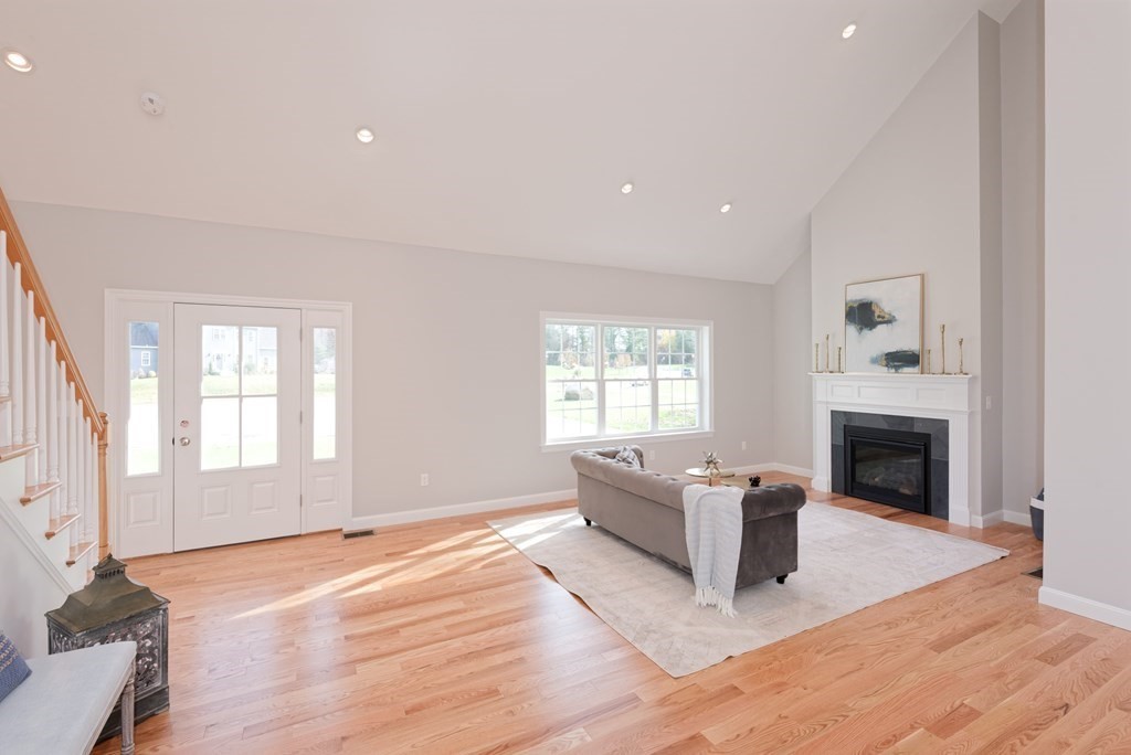 38 Tabor Road Uxbridge, MA 01569 - Photo 3 of 40 Gallery Image 3