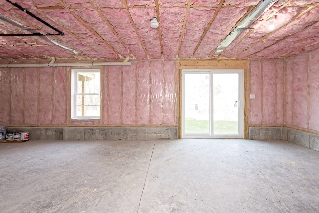 38 Tabor Road Uxbridge, MA 01569 - Photo 34 of 40 Gallery Image 34