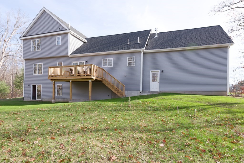 38 Tabor Road Uxbridge, MA 01569 - Photo 39 of 40 Gallery Image 39