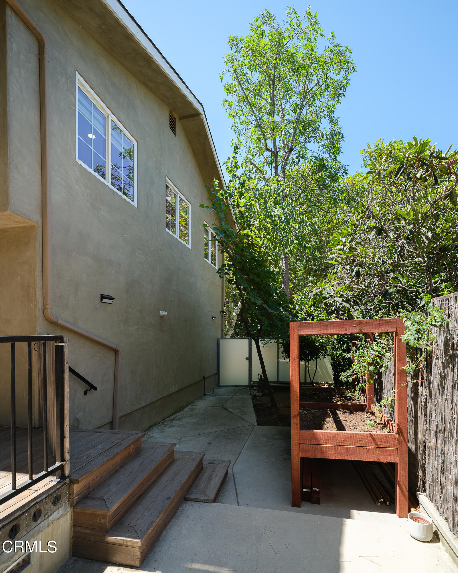 1721 La Loma Road Pasadena, CA 91105 - Photo 49 of 56 NPW_1721LaLoma_048_FLEXMLS