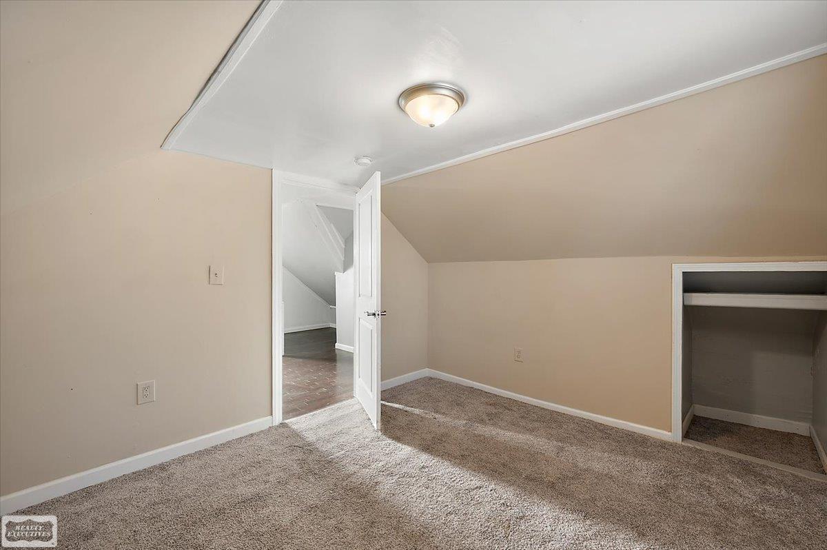 23089 Rausch Avenue Eastpointe, MI 48021 - Photo 35 of 38