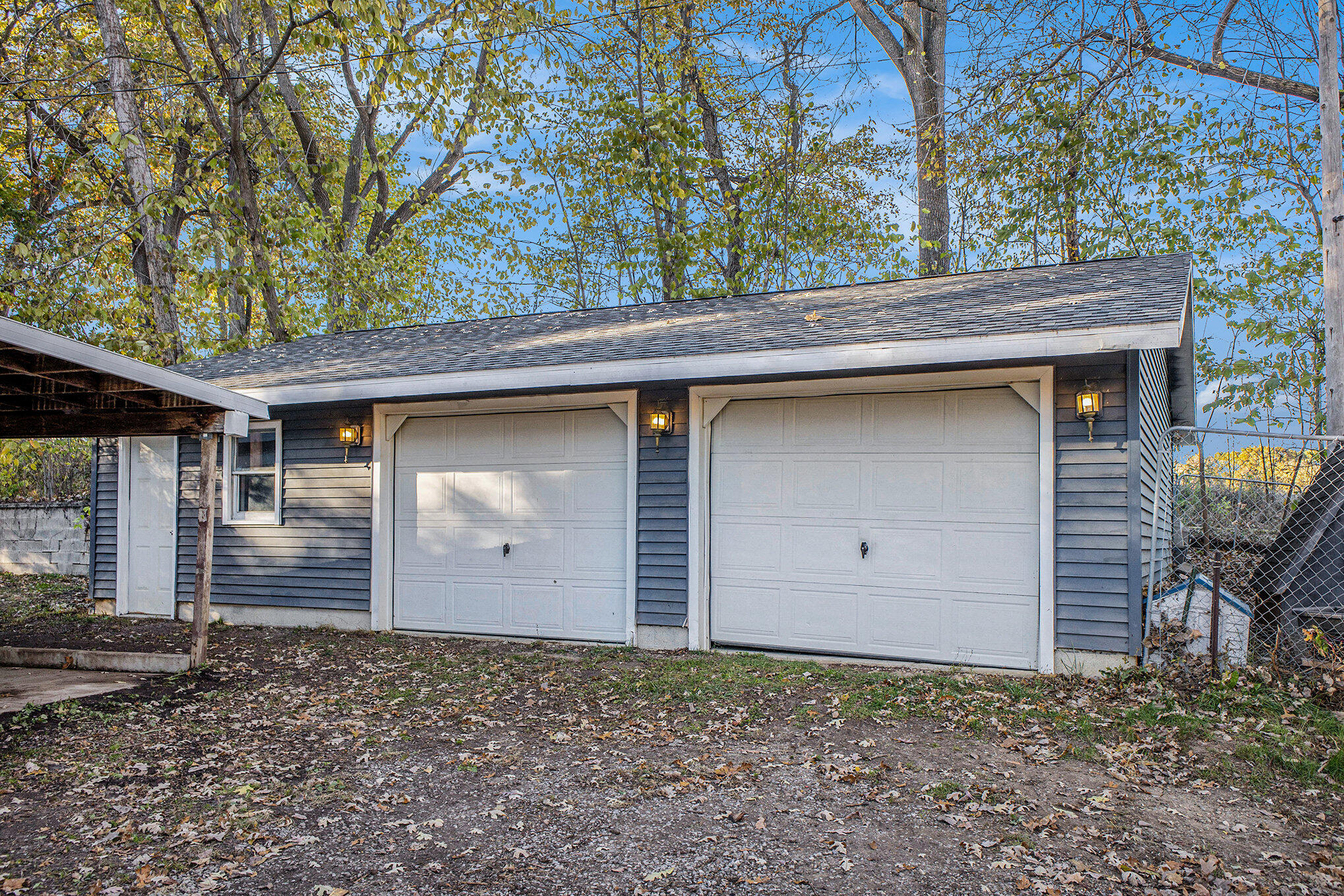 13774 Shaftsburg Road Perry, MI 48872 - Photo 32 of 48 002_img_4950_668