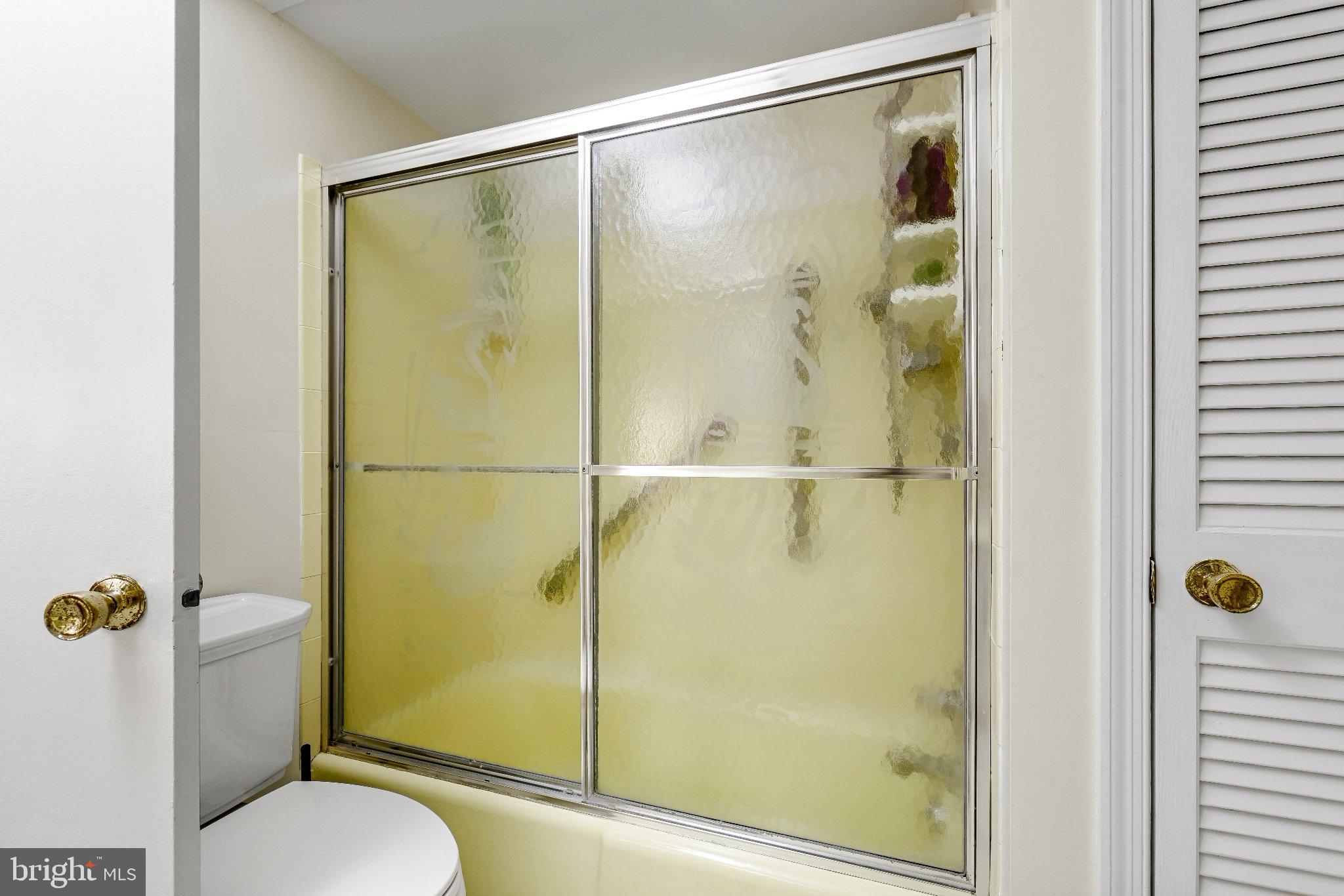 2114 Pot Spring Road Lutherville-Timonium, MD 21093 - Photo 32 of 49 Hall bath