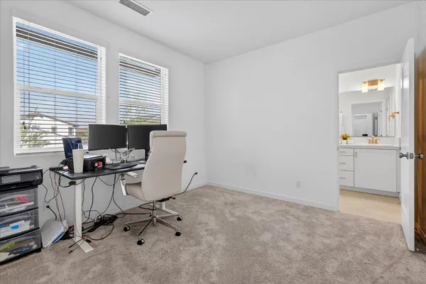 $465,000 | 824 Katelyn Avenue, Madera, CA 93636