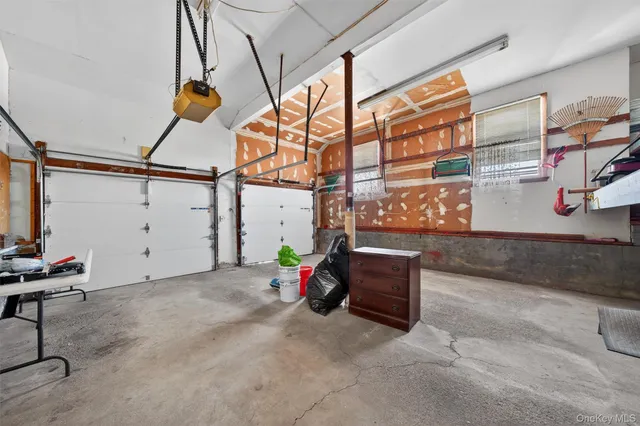 $634,900 | 32 Amy Todt Drive, Monroe, NY 10950