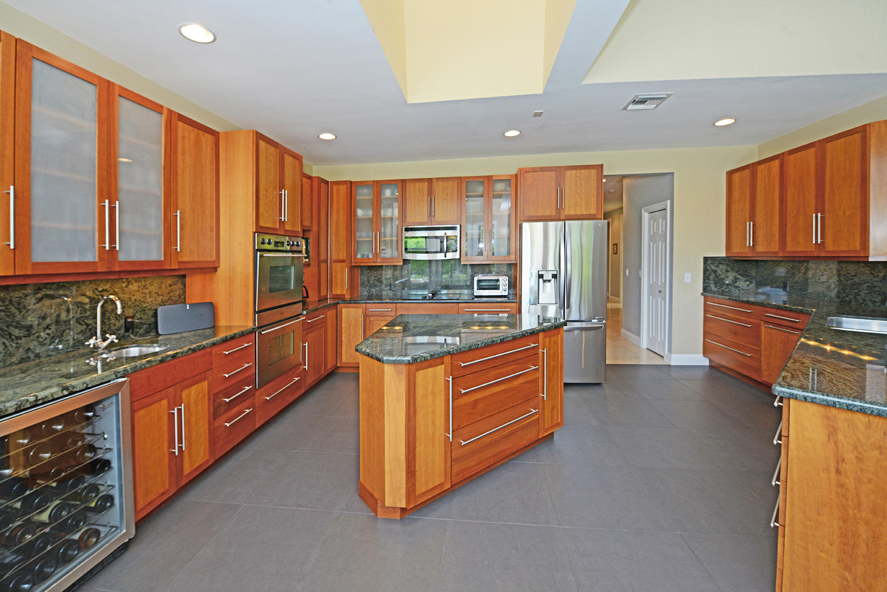 7243 Valencia Drive Boca Raton, FL 33433 - Photo 9 of 42 Remodeled Kitchen