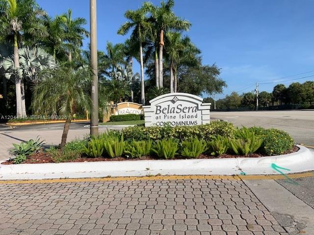 731 North Pine Island Road, Unit 305 Plantation, FL 33324 - Photo 2 of 18
