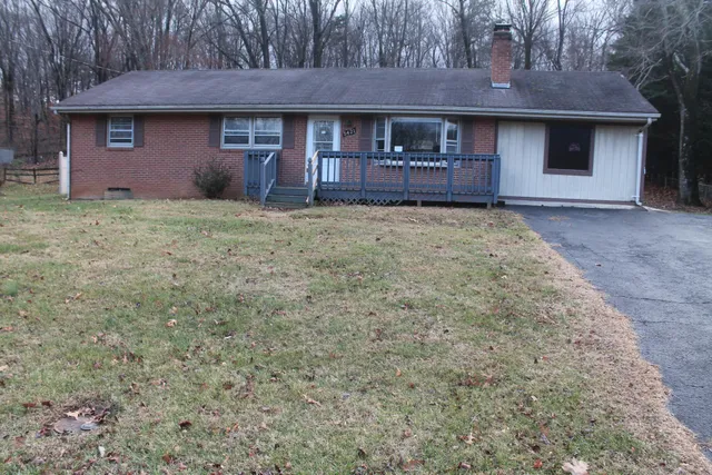 $260,000 | 5421 Yale Drive, Salem, VA 24153