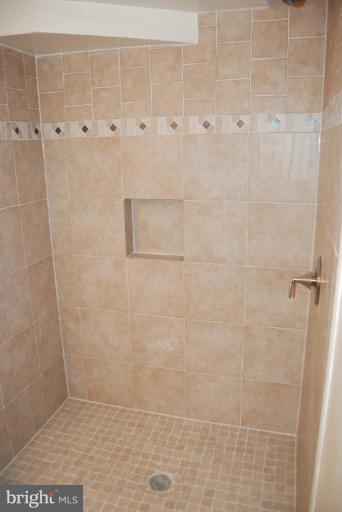 12813 Holdridge Road Silver Spring, MD 20906 - Photo 16 of 20 Bath #2