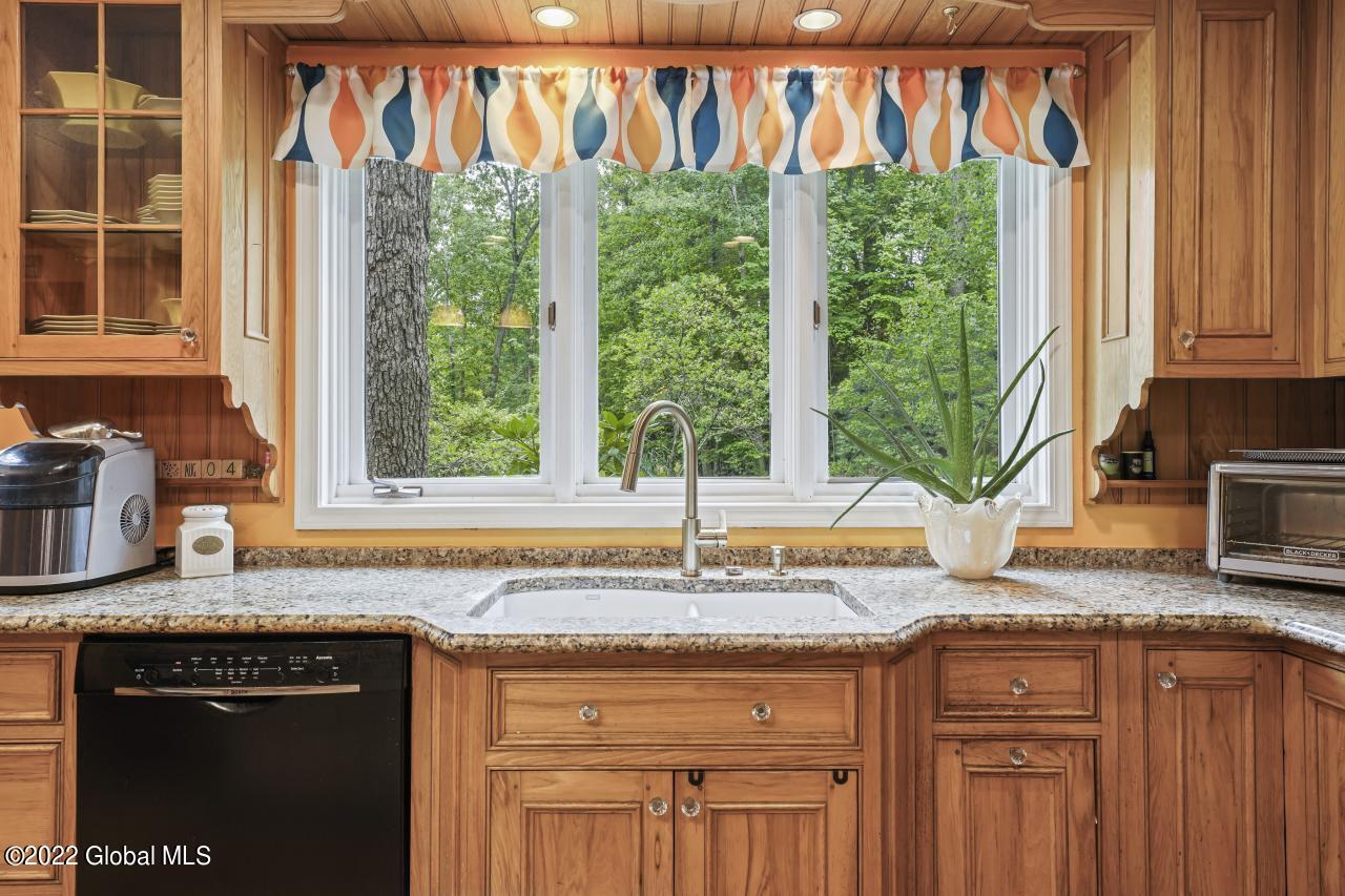 69 Gettle Road Averill Park, NY 12018 - Photo 14 of 49 Hommati.com-69_Gettle_Rd_NY-08-11-2022-1