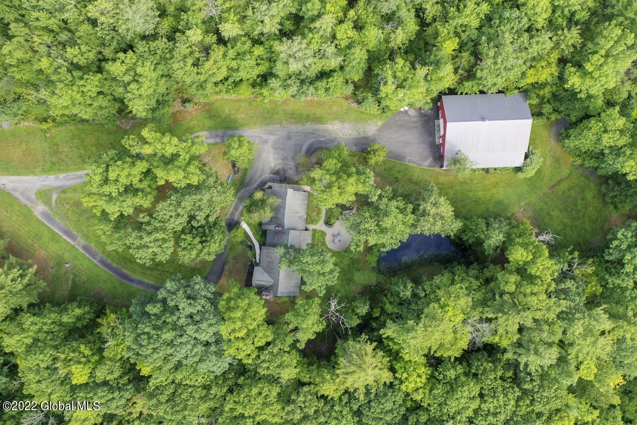 69 Gettle Road Averill Park, NY 12018 - Photo 2 of 49 Hommati.com-69_Gettle_Rd_NY-08-11-2022-2