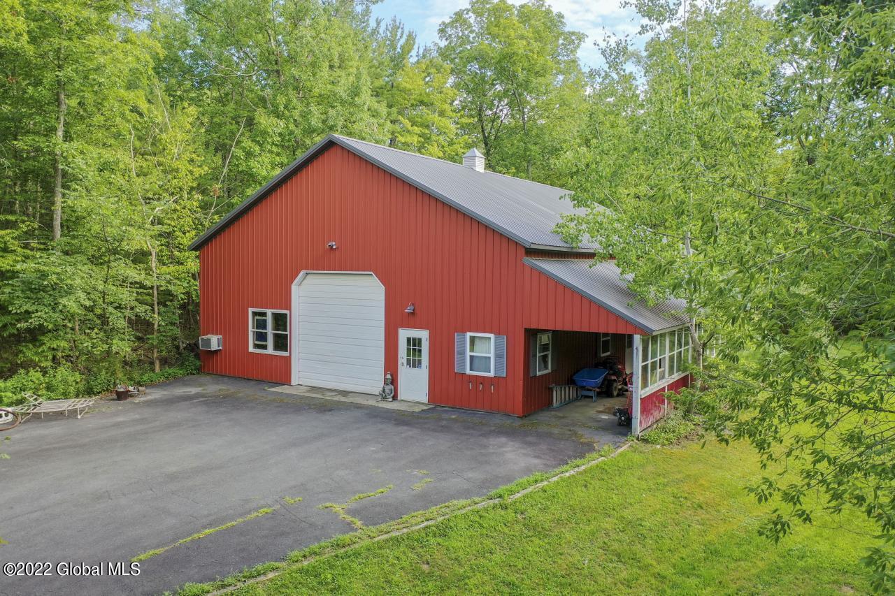 69 Gettle Road Averill Park, NY 12018 - Photo 3 of 49 Hommati.com-69_Gettle_Rd_NY-08-11-2022-6