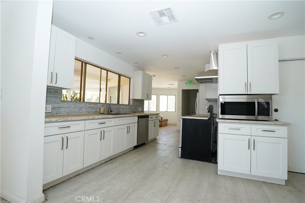 33716 Hubbard Road Acton, CA 93510 - Photo 22 of 61