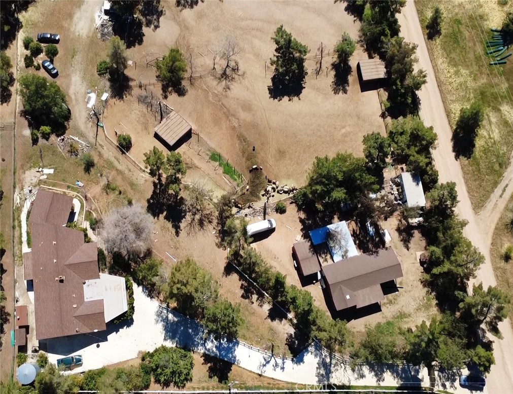 33716 Hubbard Road Acton, CA 93510 - Photo 7 of 61