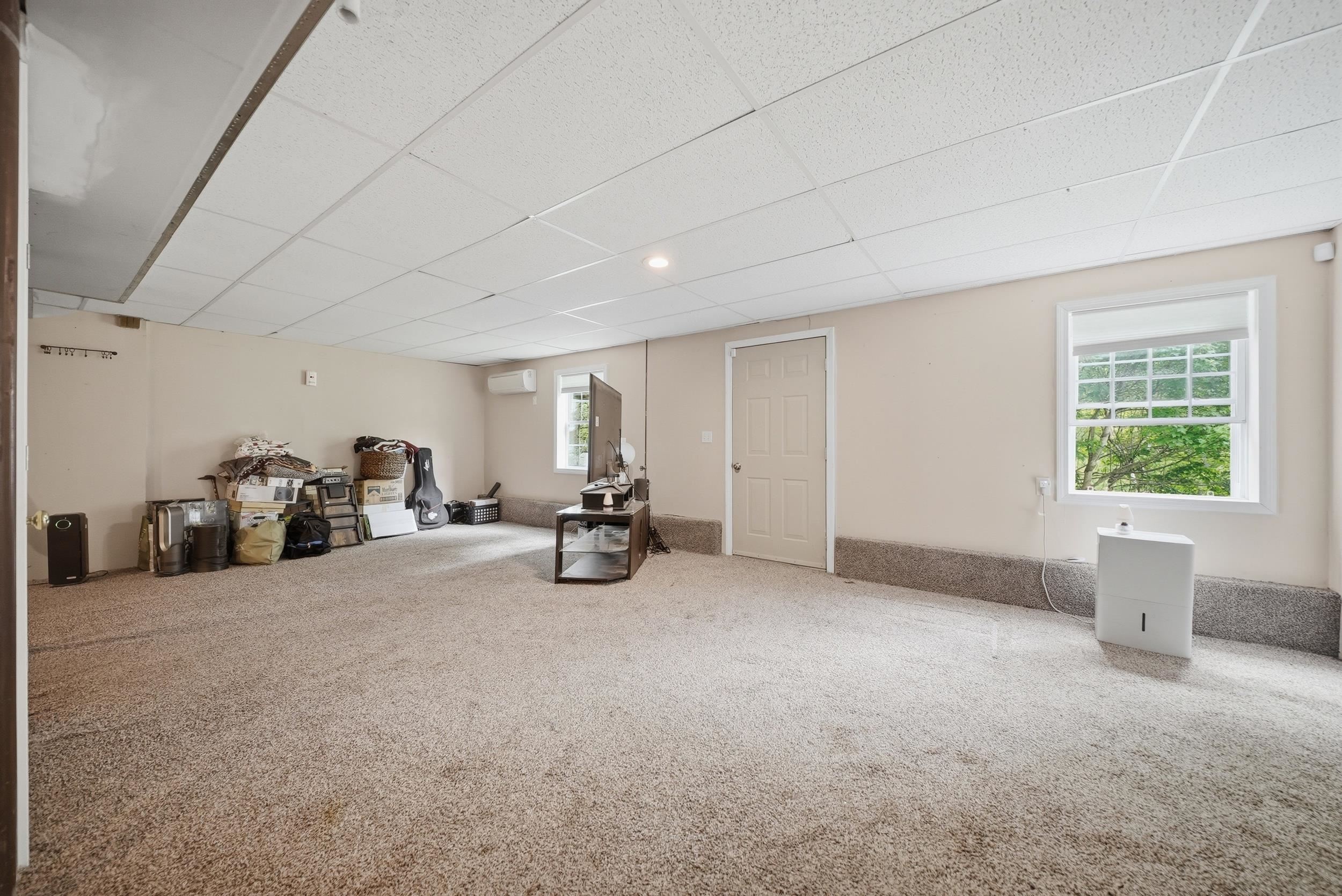13 Stirling Avenue Hooksett, NH 03106 - Photo 41 of 50