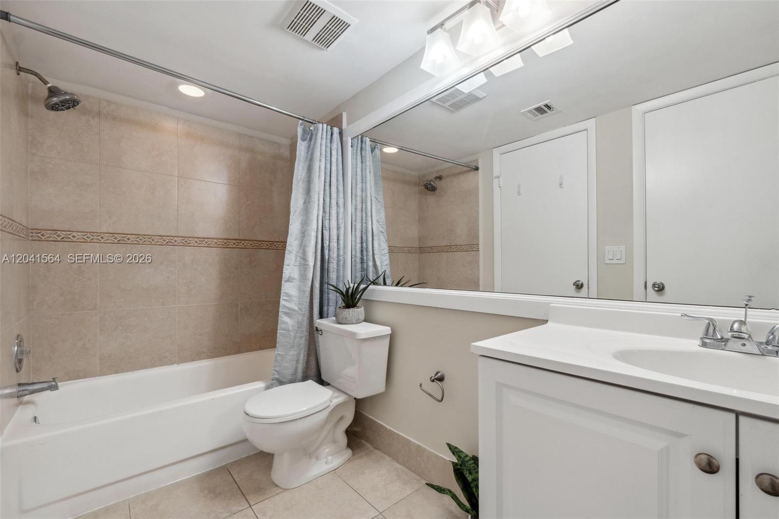 5672 Rock Island Road, Unit 254 Tamarac, FL 33319 - Photo 19 of 32