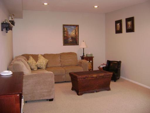 2158 Countryside Circle Naperville, IL 60565 - Photo 10 of 16