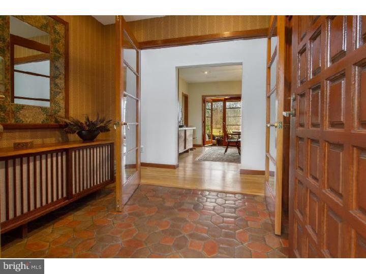 865 Cox Road Moorestown, NJ 08057 - Photo 3 of 25 Foyer