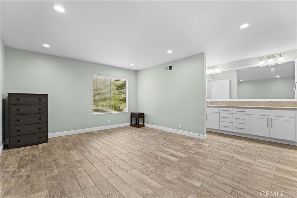 6 Banyan Tree Irvine, CA 92612 - Photo 20 of 45