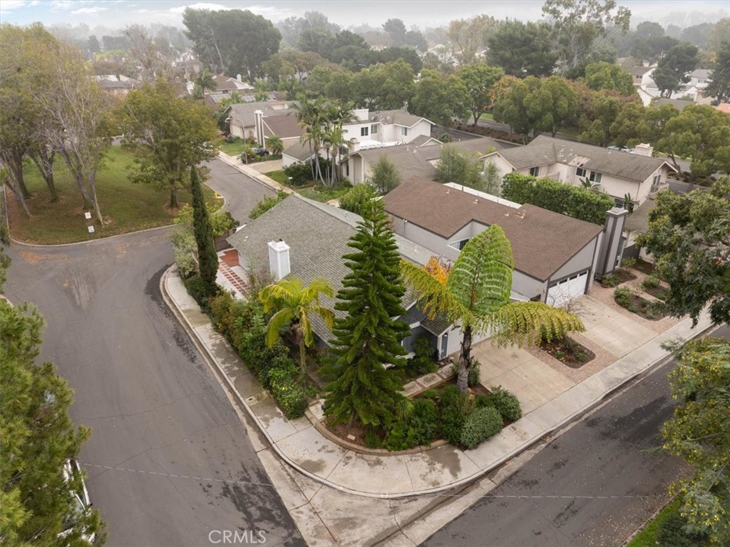 6 Banyan Tree Irvine, CA 92612 - Photo 40 of 45