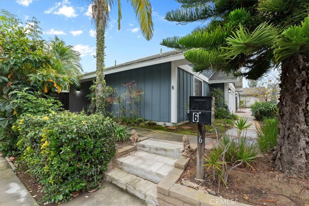 6 Banyan Tree Irvine, CA 92612 - Photo 4 of 45