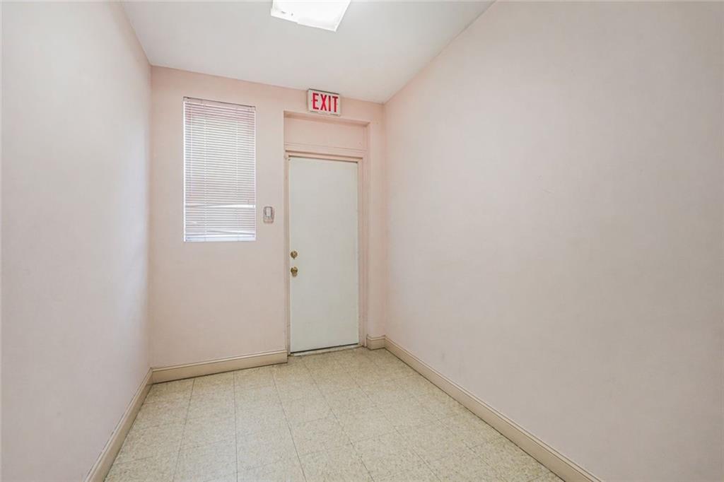648 Bay Ridge Parkway Brooklyn, NY 11209 - Photo 14 of 31