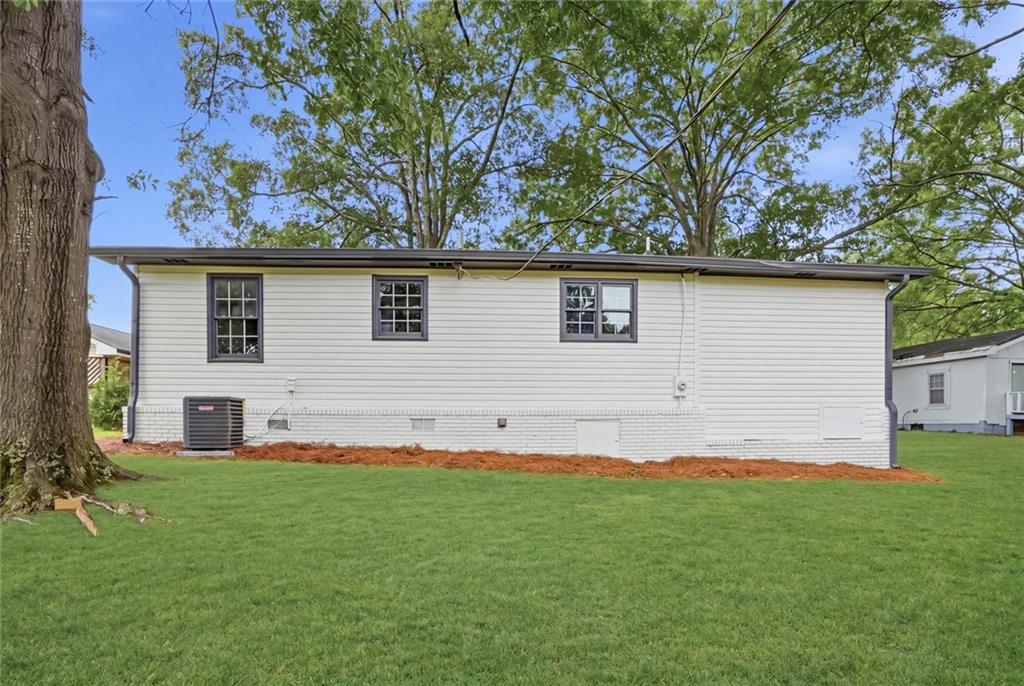 110 South Street Dallas, GA 30132 - Photo 28 of 31
