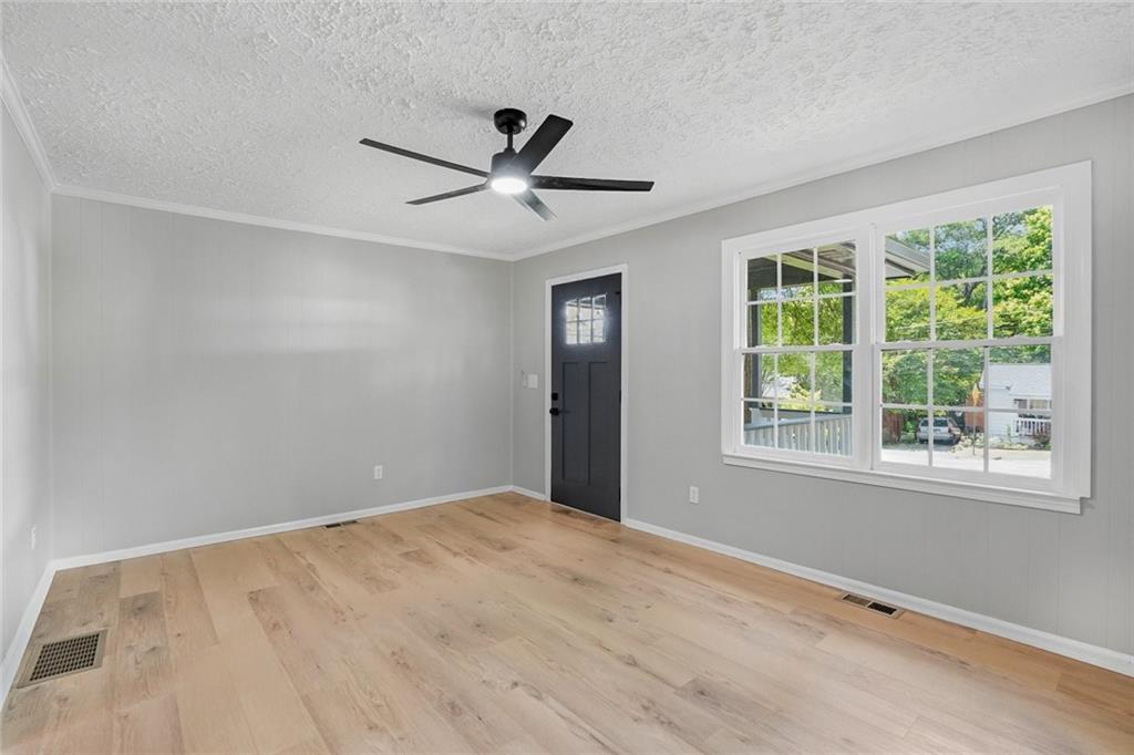 110 South Street Dallas, GA 30132 - Photo 8 of 31