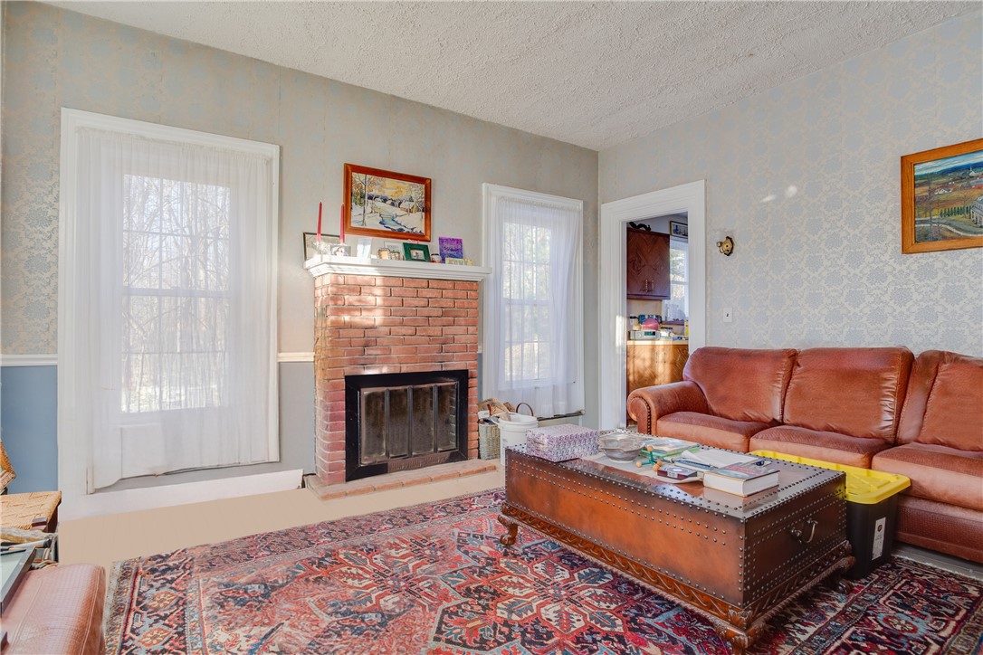 285 Shew Hollow Road Jefferson, NY 12093 - Photo 8 of 37