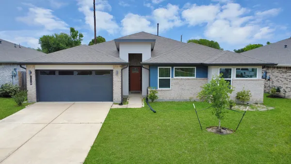 $2,575 | 1118 Hyde Lk Lane, Missouri City, TX 77459