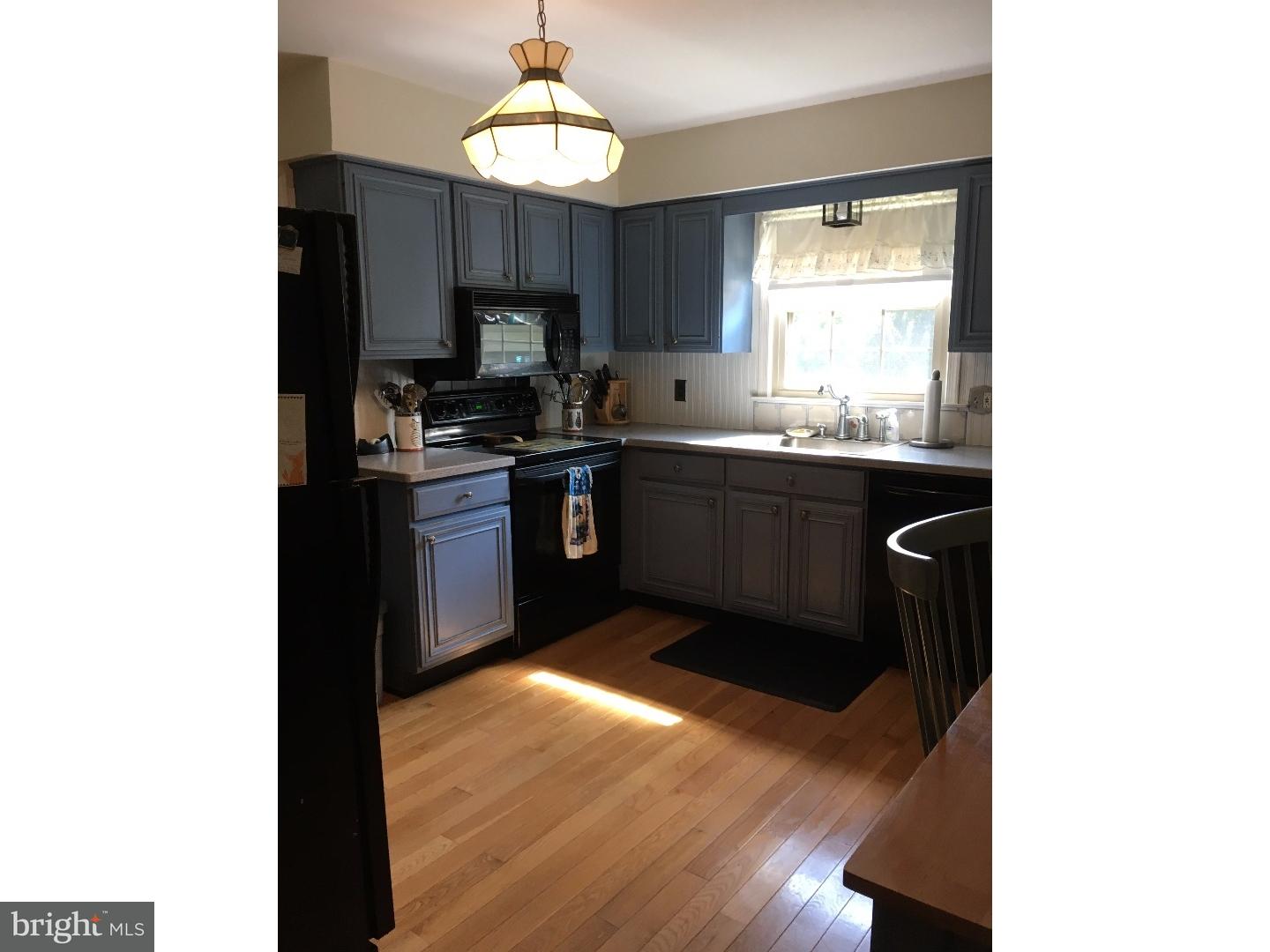 4949 Edgewood Road Doylestown, PA 18902 - Photo 5 of 20 Kitchen