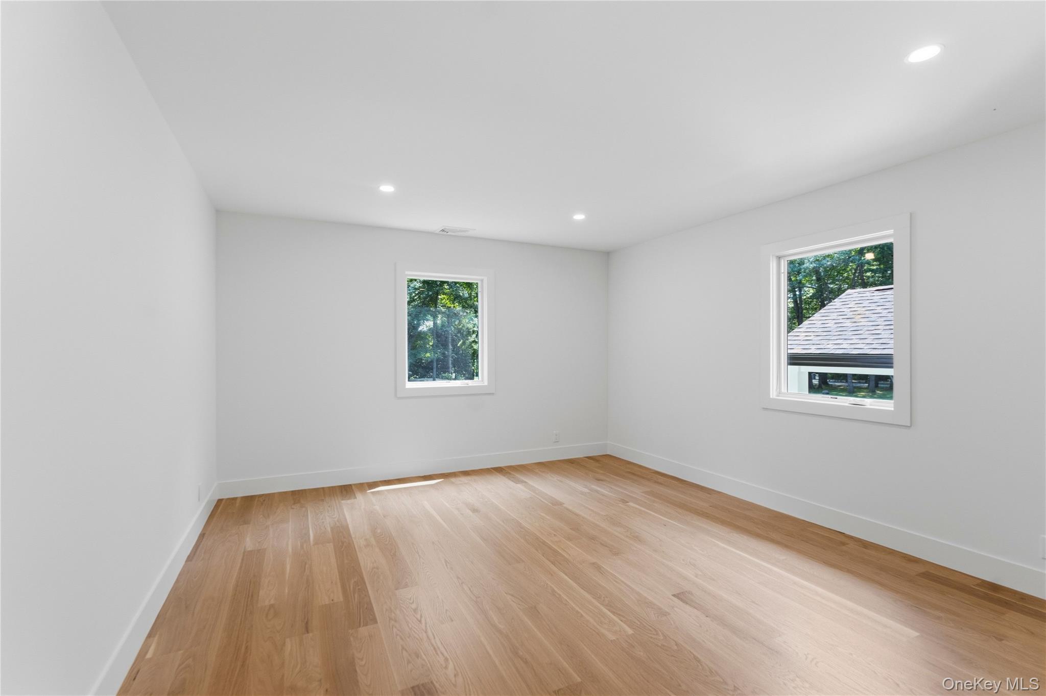 31 Saw Mill Road Cold Spring Harbor, NY 11724 - Photo 34 of 47 Gallery Image 34