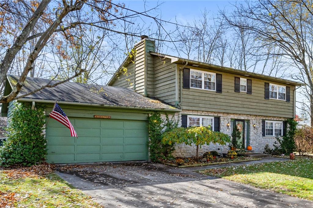 3213 West Riggin Road Muncie, IN 47304 - Photo 1 of 27