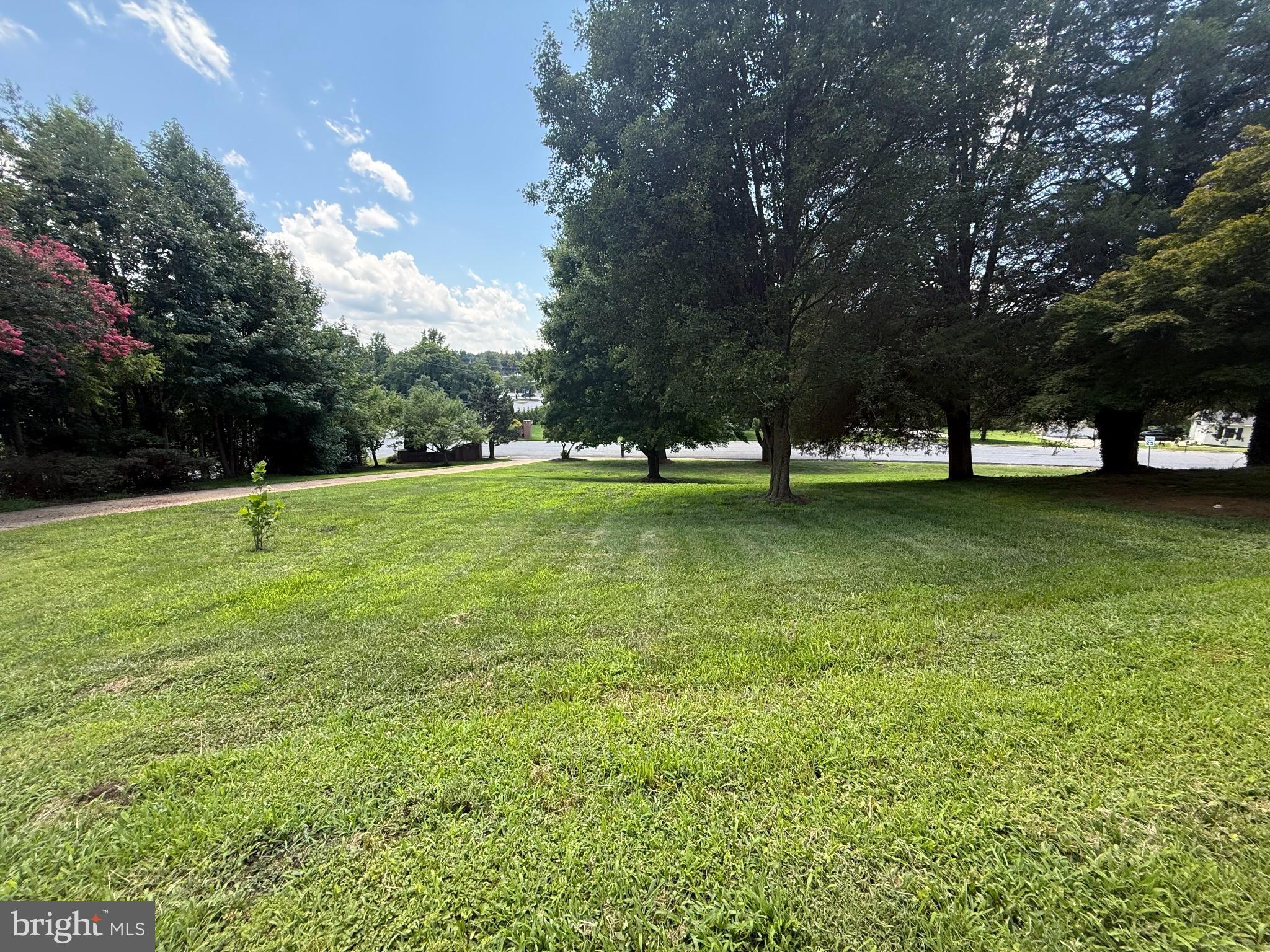 736 Hillmeade Road Edgewater, MD 21037 - Photo 33 of 34 Lush green space by the water's edge.