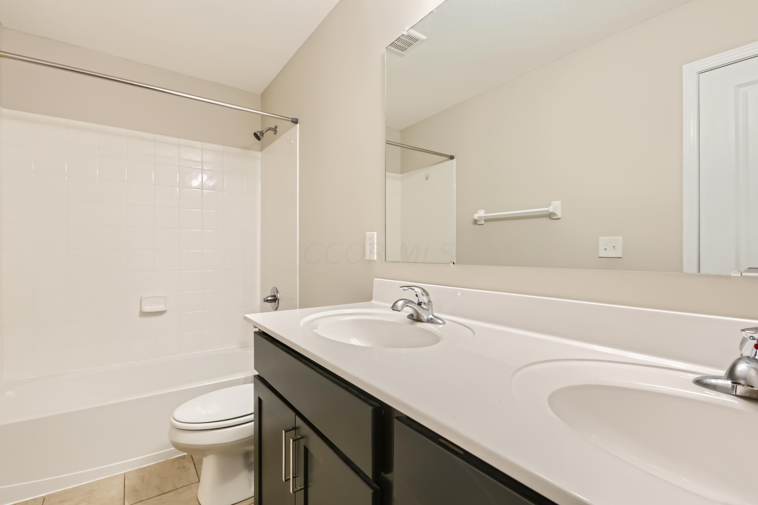 2496 Ridgeway Avenue Lancaster, OH 43130 - Photo 19 of 28 2496 Ridgeway Ave - Print Quality - 019