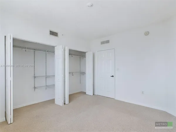$2,400 | 275 Northeast 18th Street, Unit 1404, Miami, FL 33132