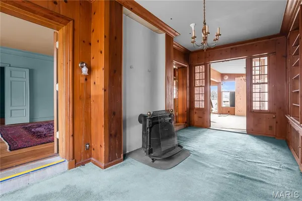 $869,000 | 7061 Maryland Avenue, University City, MO 63130