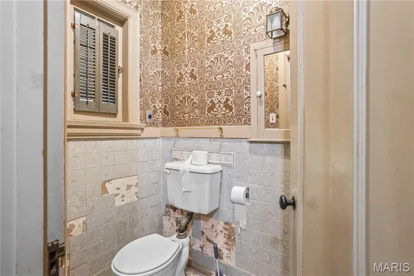 $869,000 | 7061 Maryland Avenue, University City, MO 63130