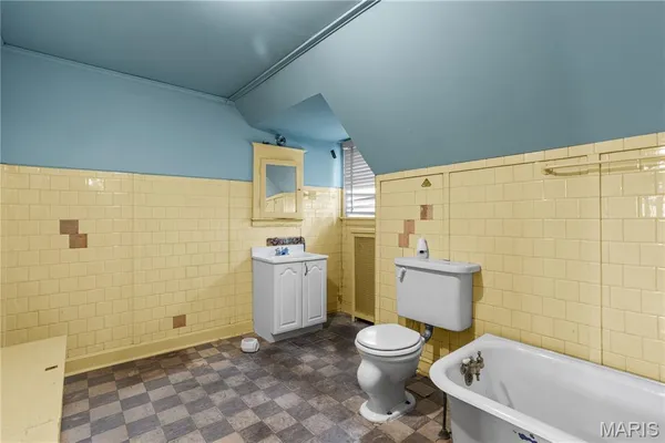 $869,000 | 7061 Maryland Avenue, University City, MO 63130