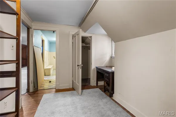 $869,000 | 7061 Maryland Avenue, University City, MO 63130