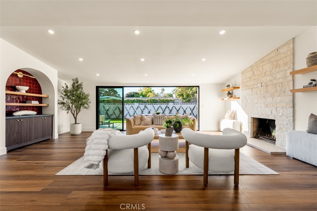 236 Wake Forest Road Costa Mesa, CA 92626 - Photo 9 of 73