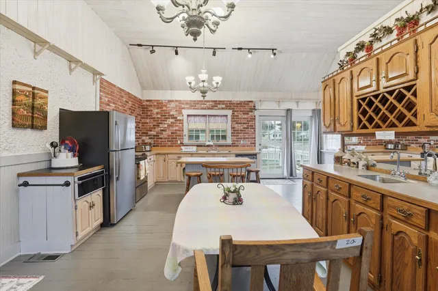 $375,000 | 602 West King Avenue, Chewelah, WA 99109