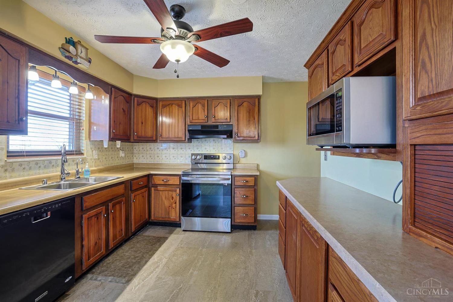 7650 Dog Trot Road Cincinnati, OH 45248 - Photo 13 of 42