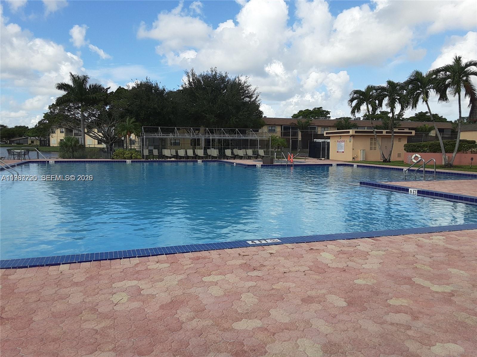 100 Ashbury Road, Unit 102 Hollywood, FL 33024 - Photo 18 of 20