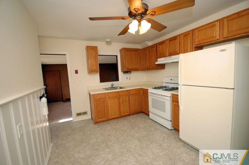 421 2nd Street Middlesex, NJ 08846 - Photo 6 of 15 Gallery Image 6