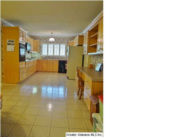 7101 Rowan Road Leeds, AL 35094 - Photo 8 of 31